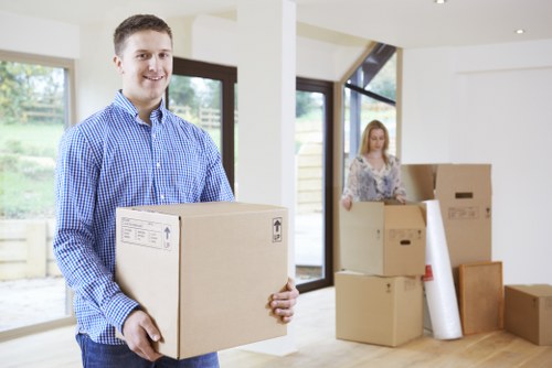 Efficient packing strategies for home moves