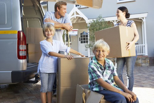 Planning a commercial move with detailed checklists